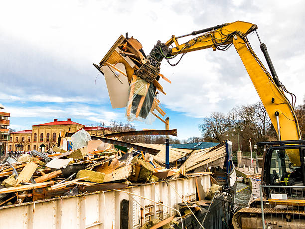 Best Basement Cleanout Services  in Coldstream, OH